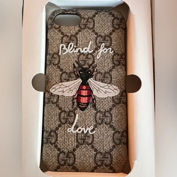 Gucci iPhone 7/8 Phone Case GG Blind For Love Bee Brown NIB - Picture 1 of 13